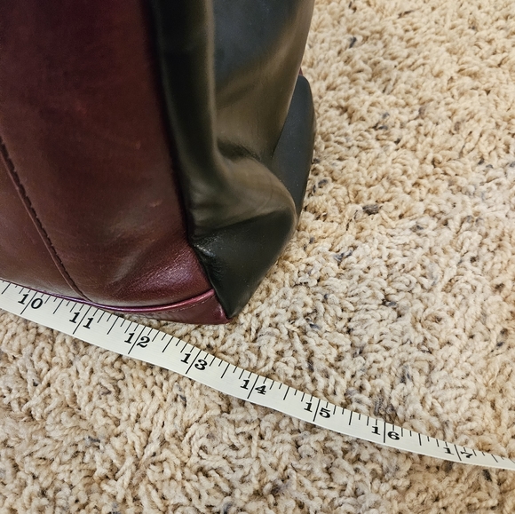 Vintage Giani Bernini red and black leather purse - Picture 8 of 11